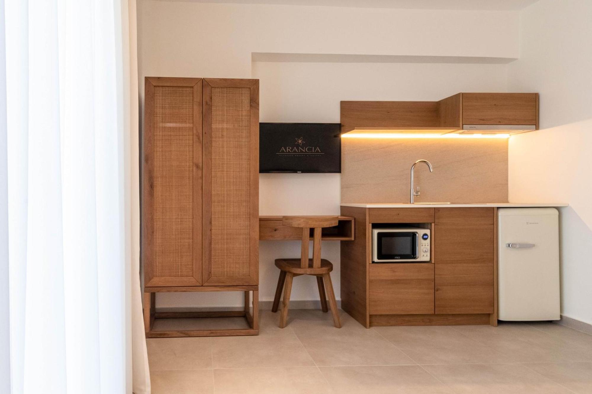 Arancia Elegant Rooms And Suites Tolón Zewnętrze zdjęcie