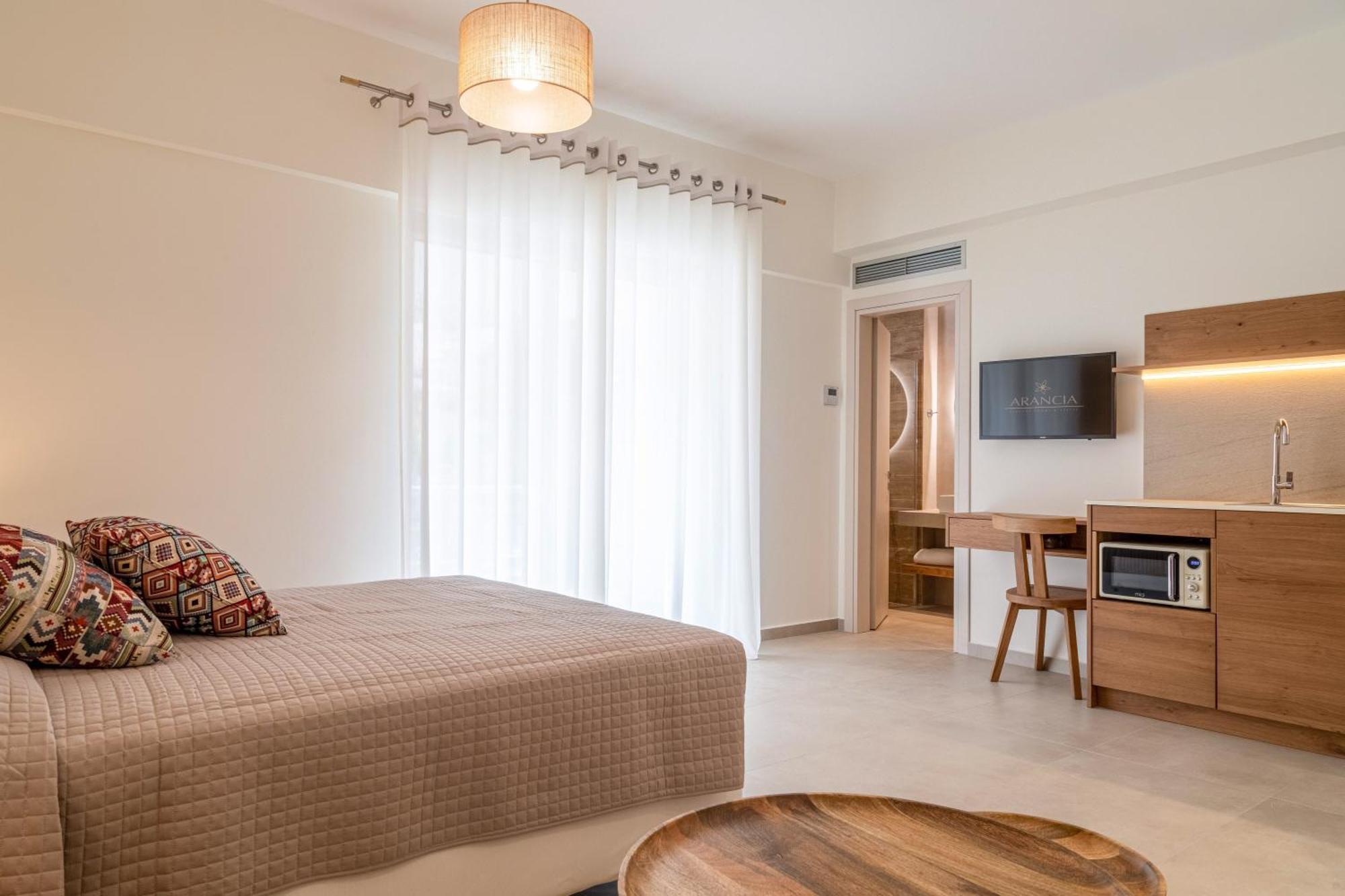 Arancia Elegant Rooms And Suites Tolón Zewnętrze zdjęcie