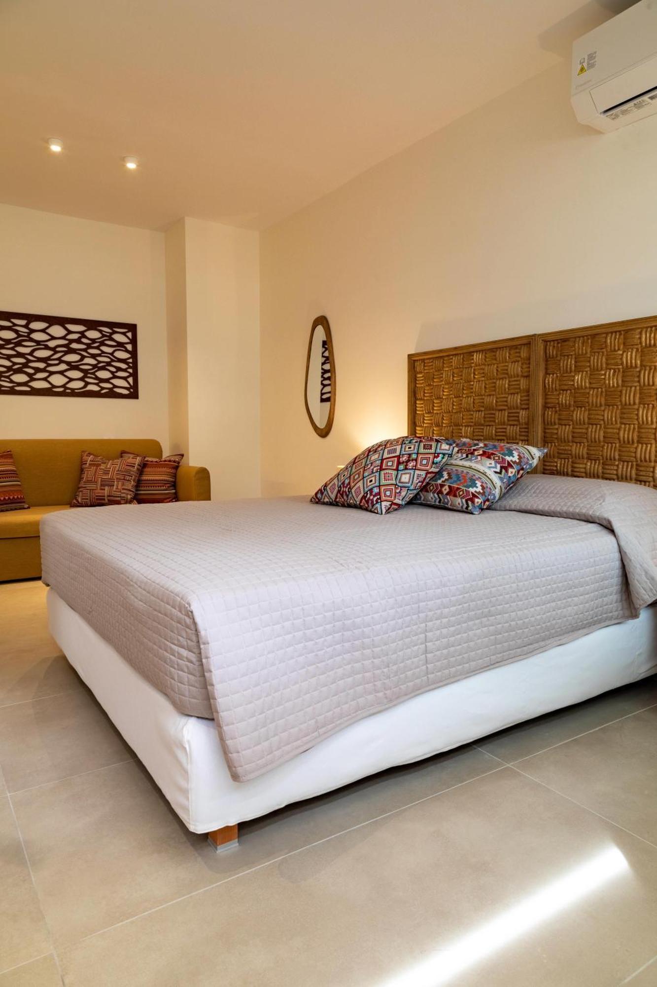 Arancia Elegant Rooms And Suites Tolón Zewnętrze zdjęcie