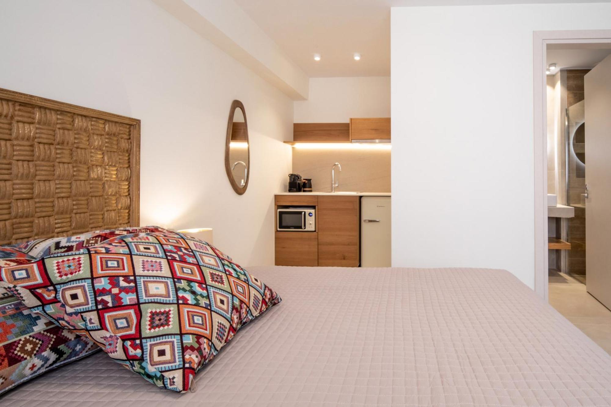 Arancia Elegant Rooms And Suites Tolón Zewnętrze zdjęcie
